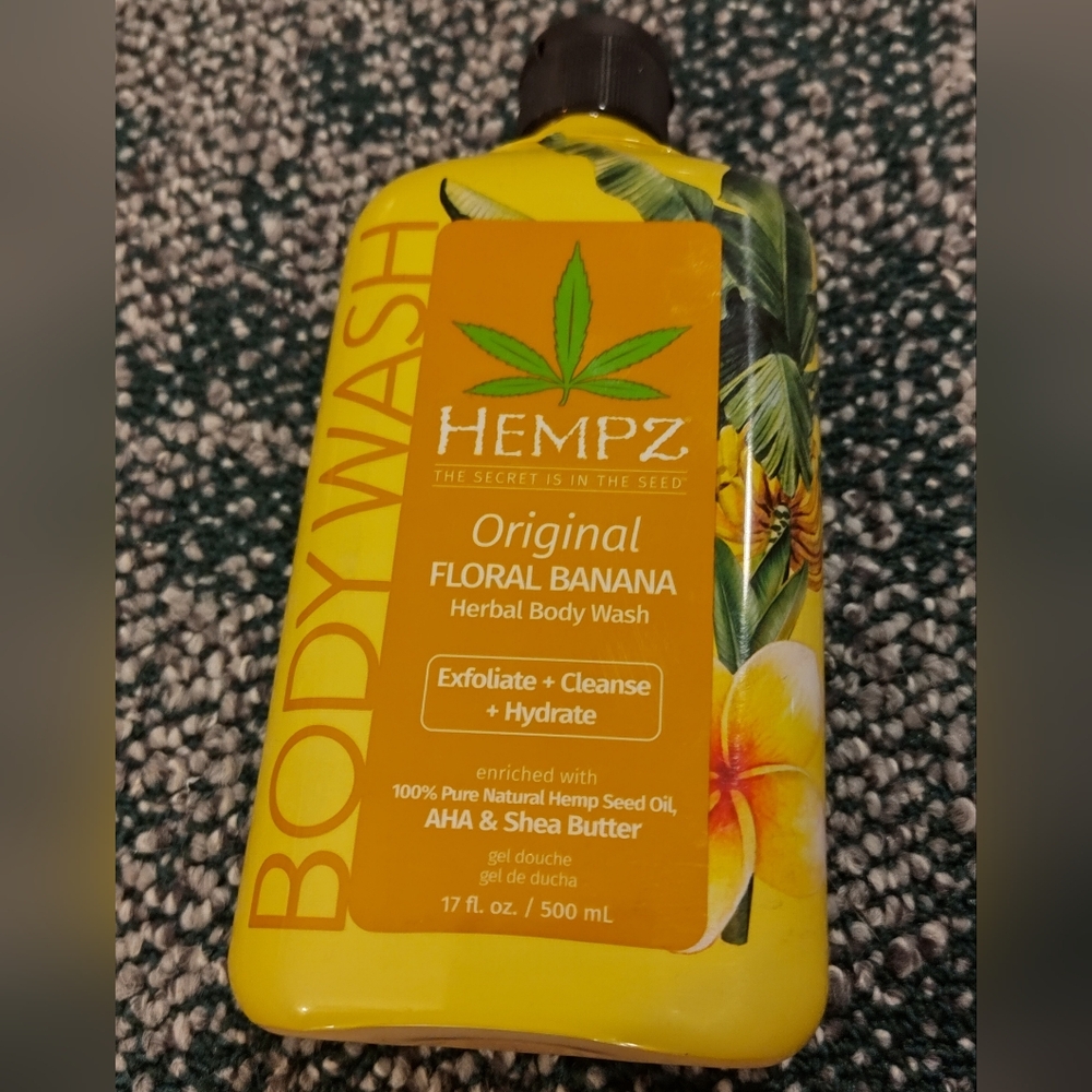 NWT! Hempz Original Floral Banana Body Wash 17oz